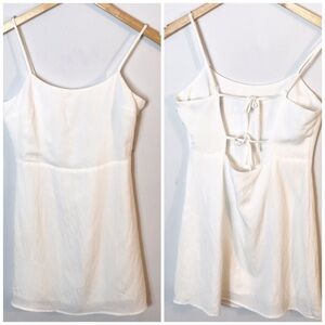 LULU'S Open Tie Back Tank Top White S